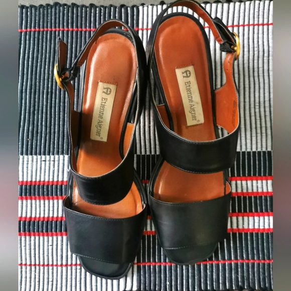 Leather sandals - Picture 3 of 7